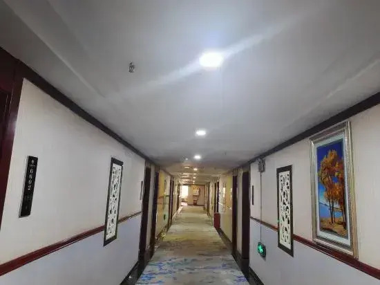 Jinsanjiao Hotel