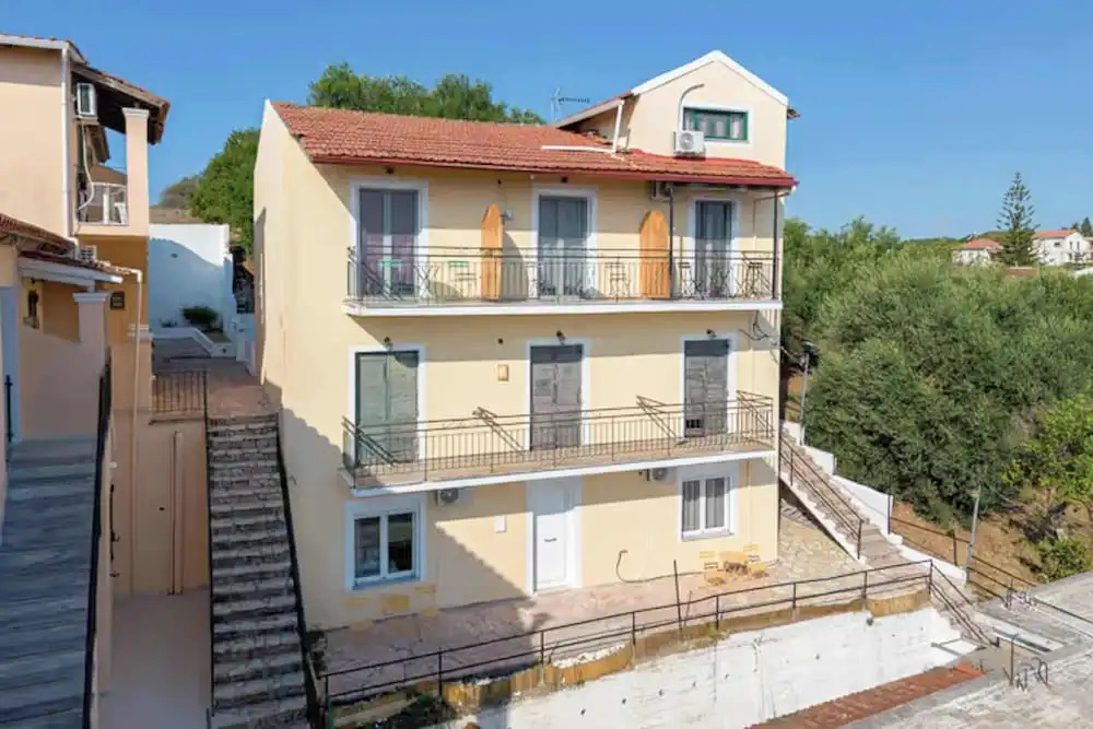 Gavriil Apartments Corfu - Courtyard Retreat