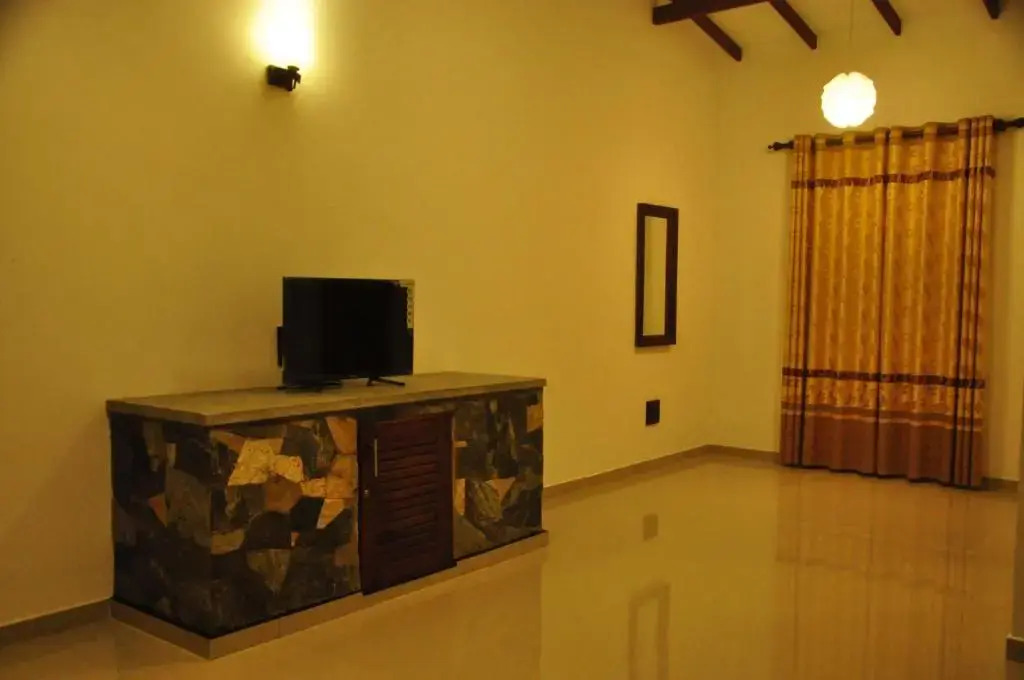 Asantha Guest House
