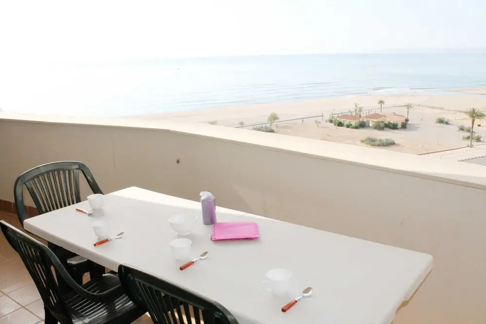 154-apartamento de Alto Standing con Vista al mar