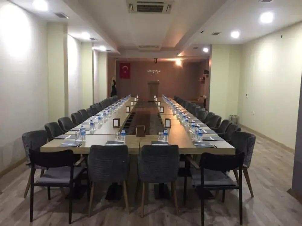 NEHİR HOTEL KEŞAN