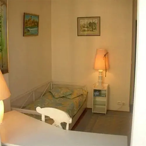 Bed And Breakfast Laos