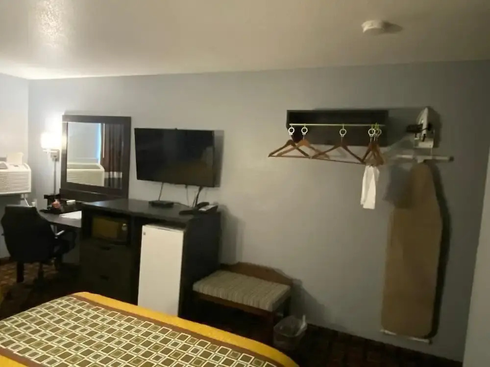 Americas Best Value Inn