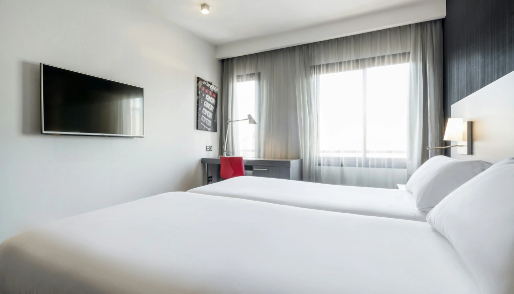 Ilunion Suites Madrid