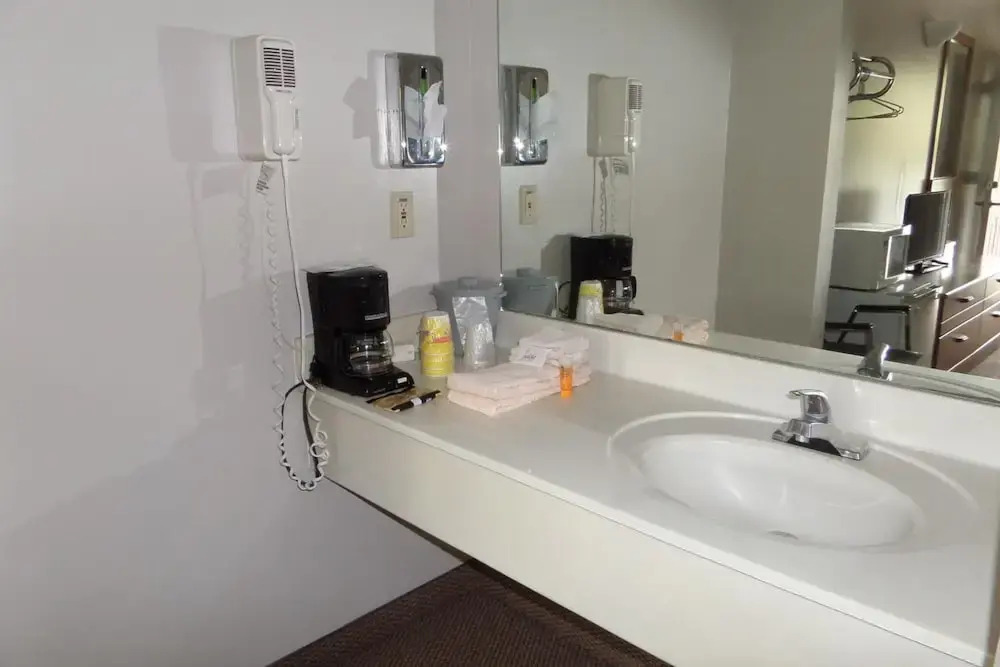 Lynchburg Country Inn
