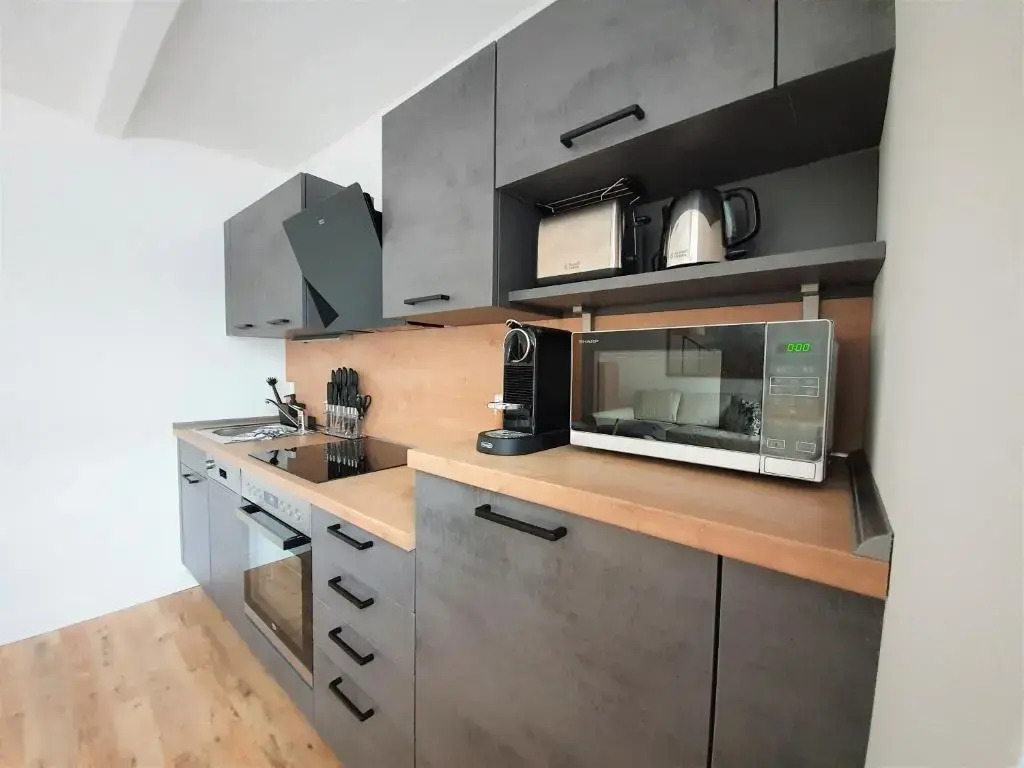 PB Ferienwohnungen - FeWo 1 - Stilvoll eingerichtetes Apartment im Herzen Senftenbergs