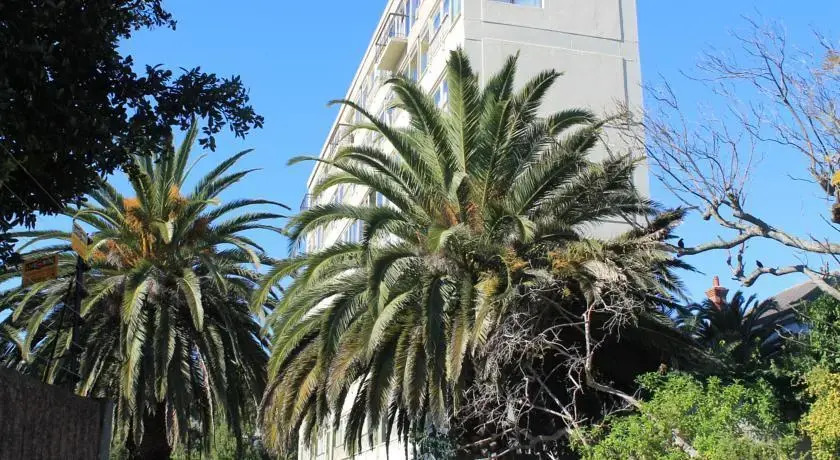 105 Greenpark