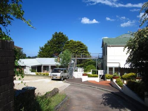The Cecil Guesthouse