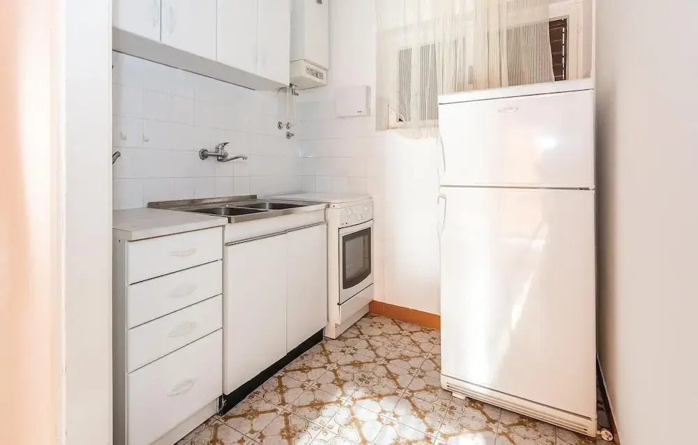 Amazing Apartment in Zaboric With 2 Bedrooms and Wifi