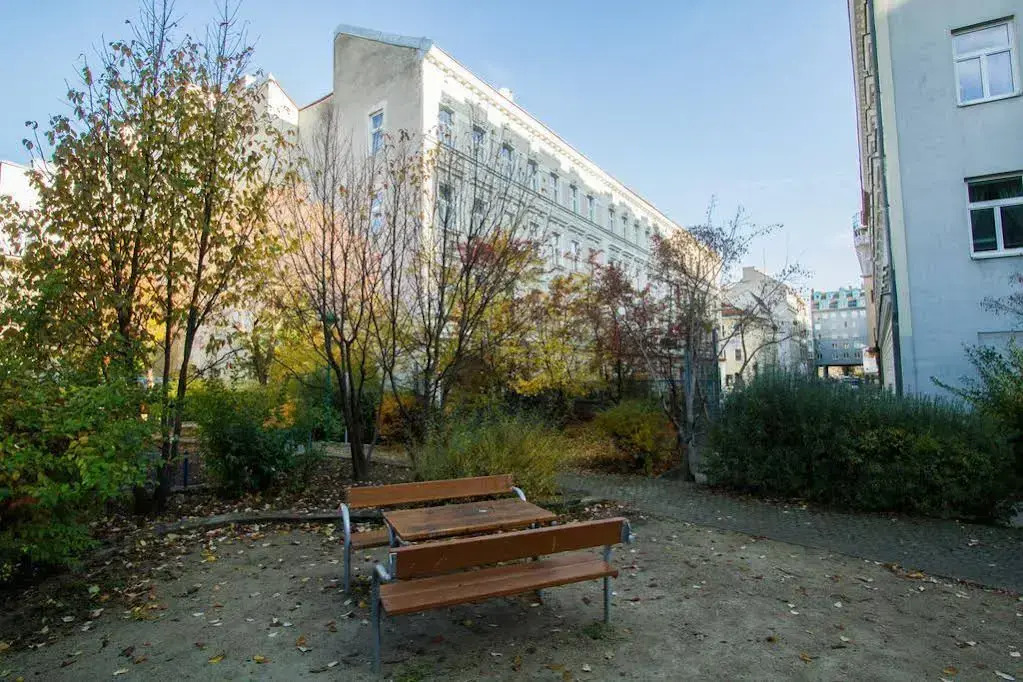Pilgram Apartments