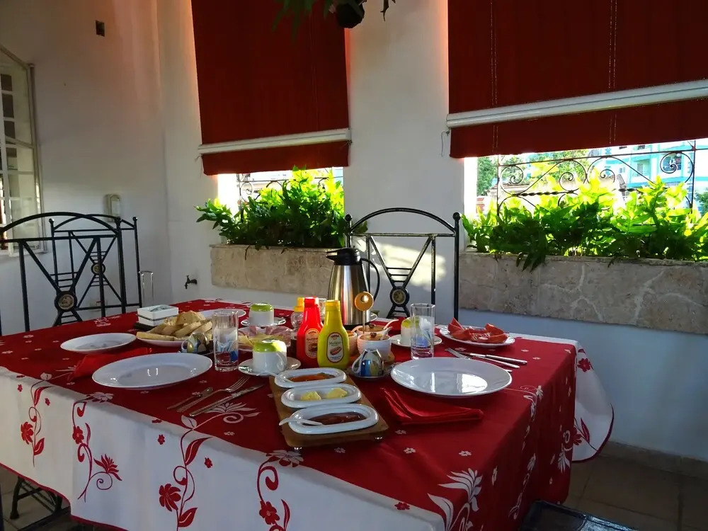 Algadadiva