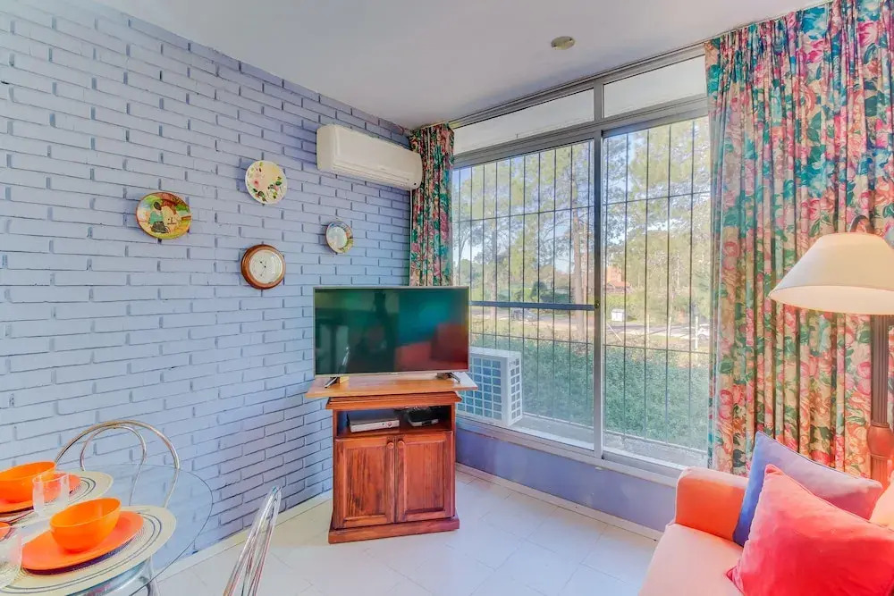 Apart en Barrio Cantegril- Residencial Country