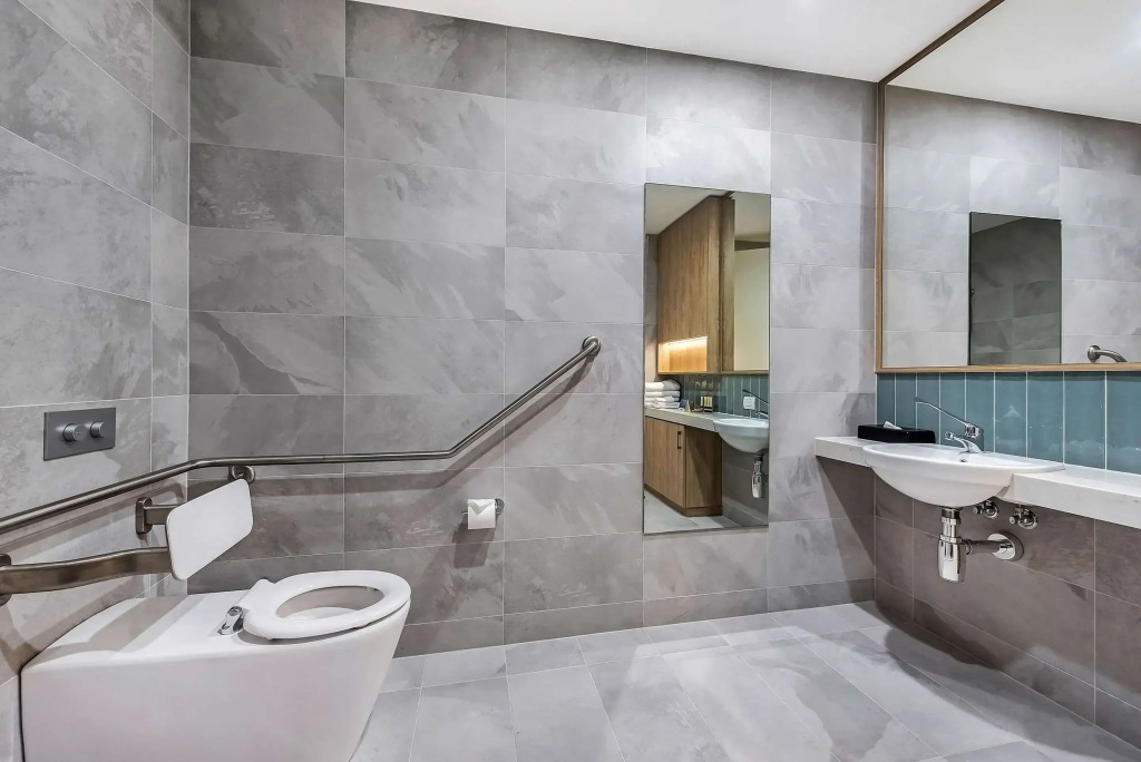 Ingot Hotel