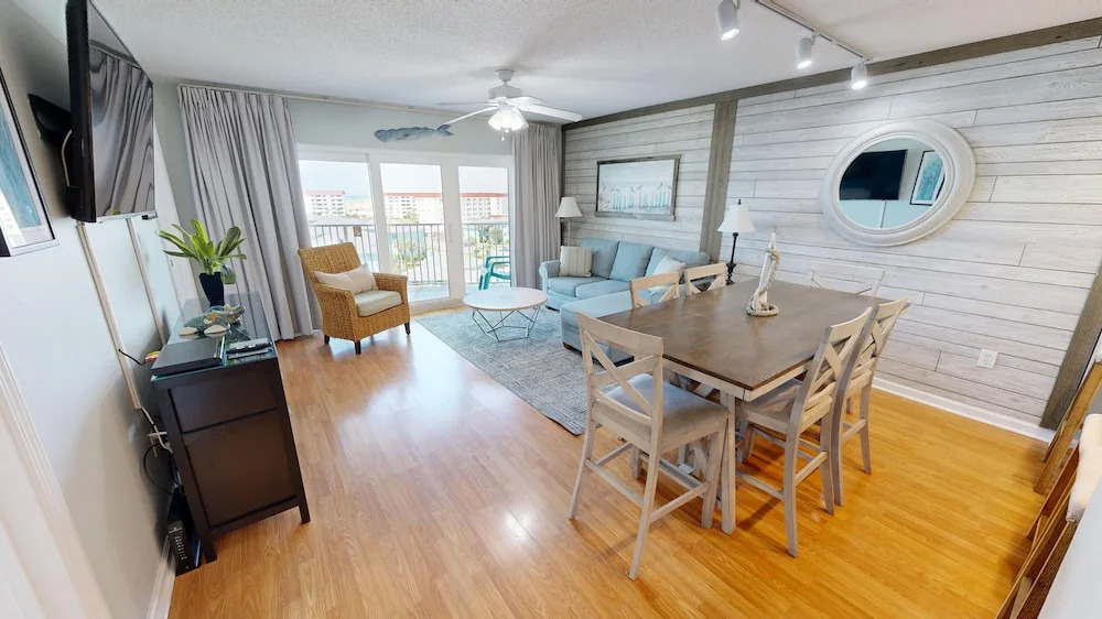 Seacrest 710 is 2 BR Top Floor Gulf Side unit - Beautifully decorated by RedAwning