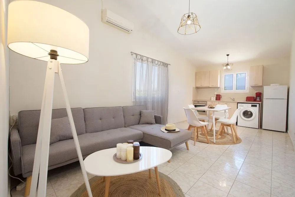 Ammos Suite-Grand Blue Beach Residence