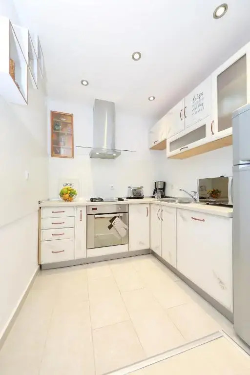 Luxury Apartman Rita, Center