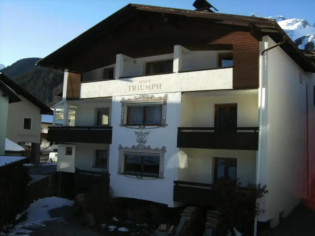 Haus Triumph