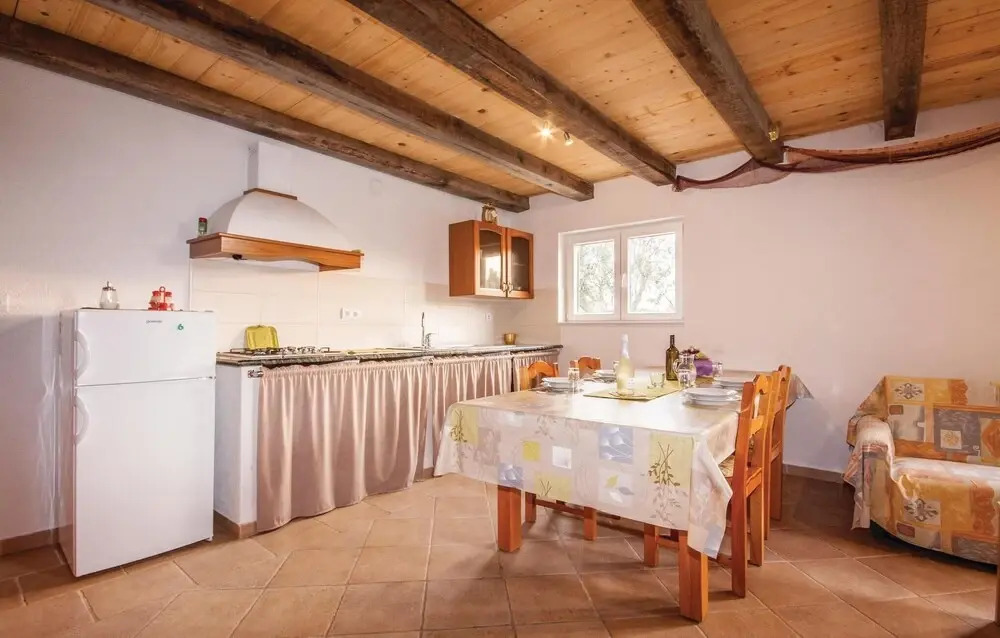 Awesome Home in Jezera With 1 Bedrooms