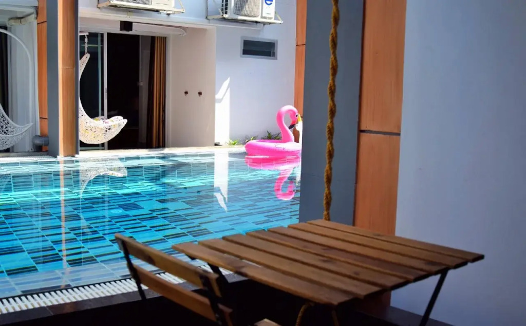 Z2 Boutique Hotel