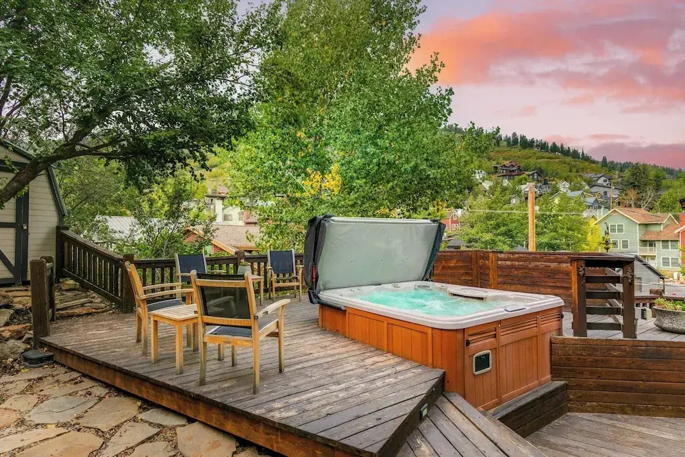 Hillside Overlook by Avantstay Quiet Mountain Getaway w/ Incredible Views!
