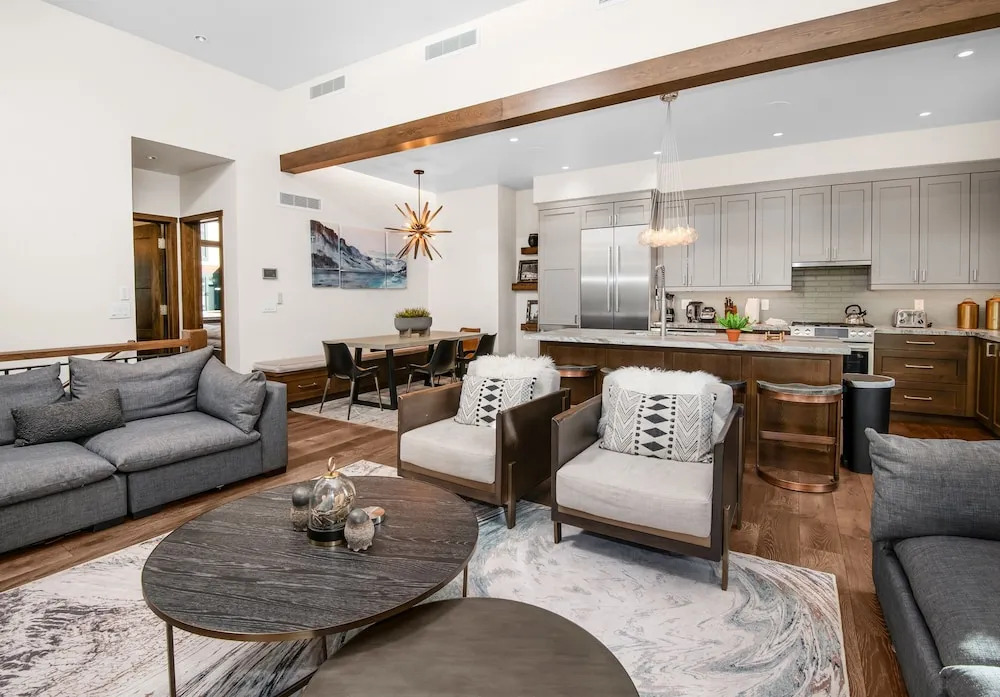 13 Waterfront Way 4 Bedroom Home