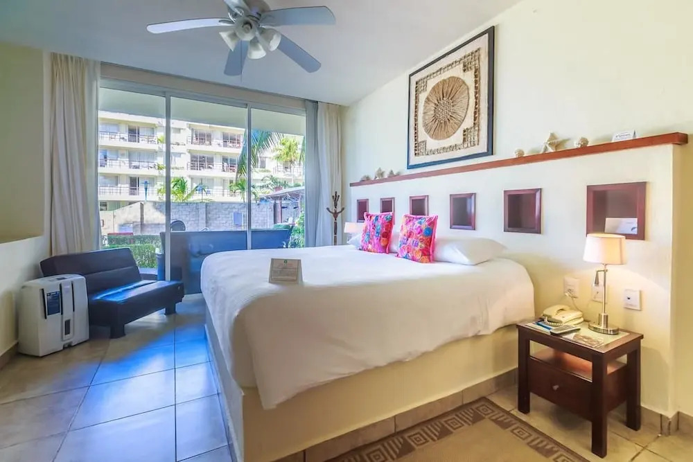 Ixchel 2BD suite by Skyrun