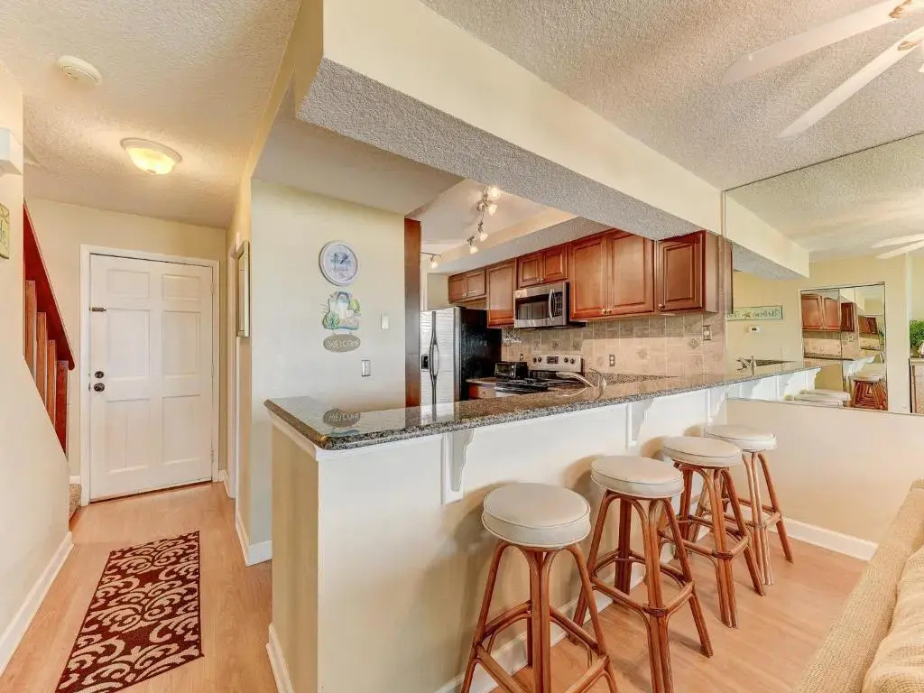 Surfside Six E, 2 Bedrooms, Ocean Front, Sleeps 6, Wireless Internet