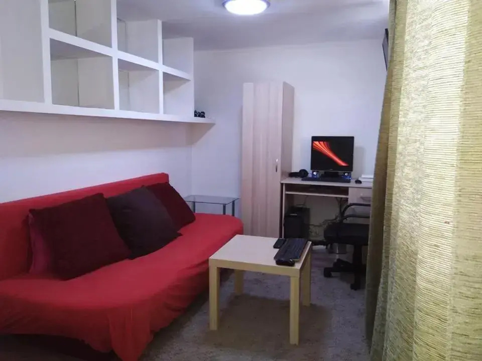 Friendly House - Self Check-In