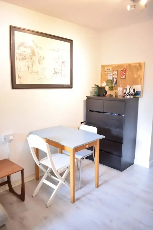 Cosy 1 Bedroom Flat With Garden in Kennington