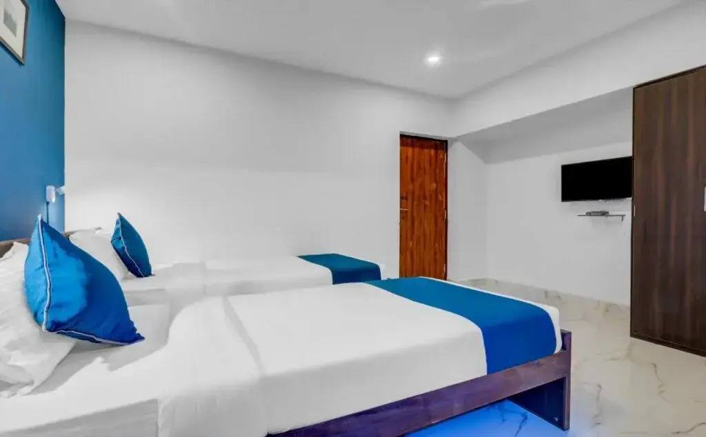 Dayal Villa By OYO Rooms
