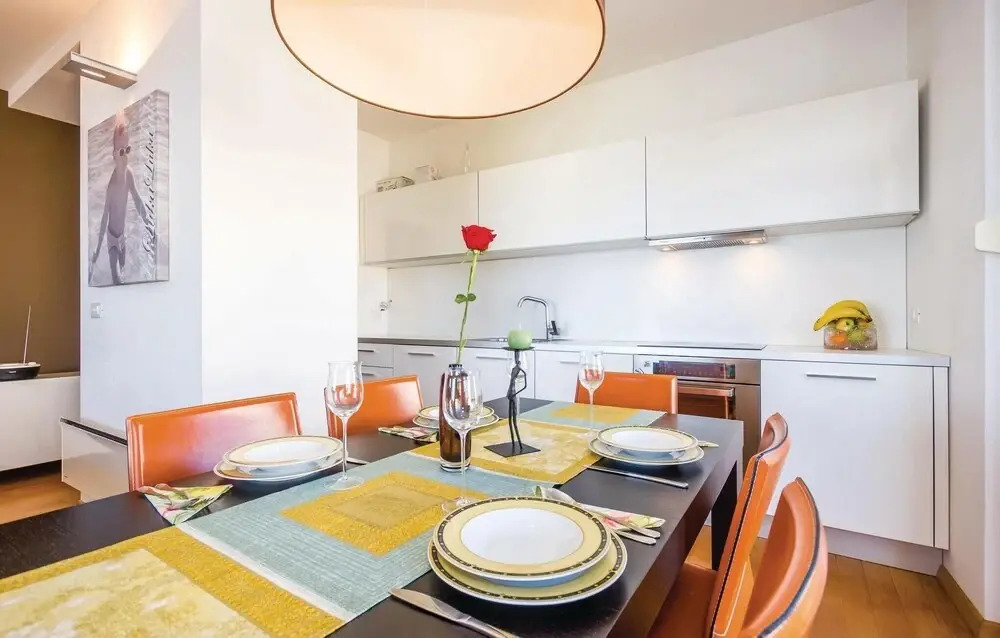 Beautiful Home in Volosko With Wifi and 2 Bedrooms