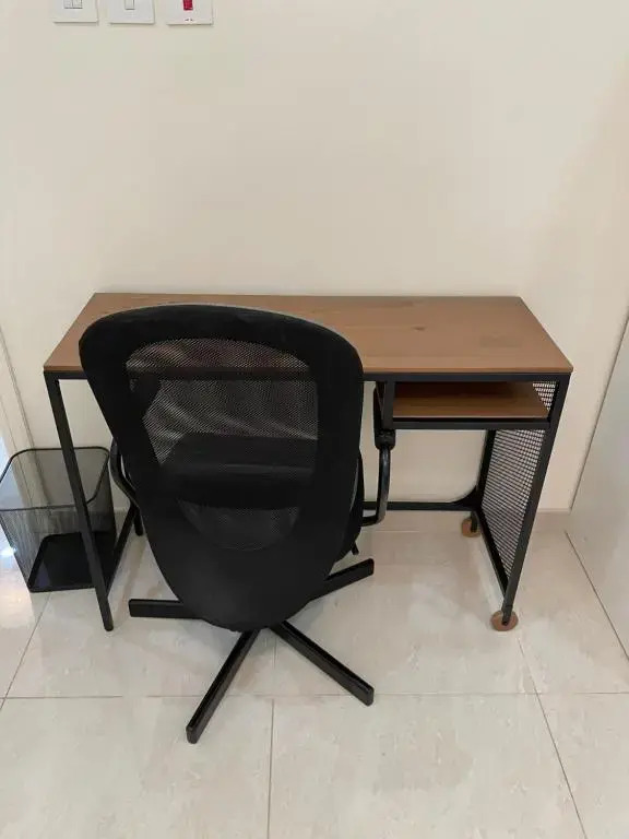 Family two bedroom apartment with free parking and free Wi-Fi