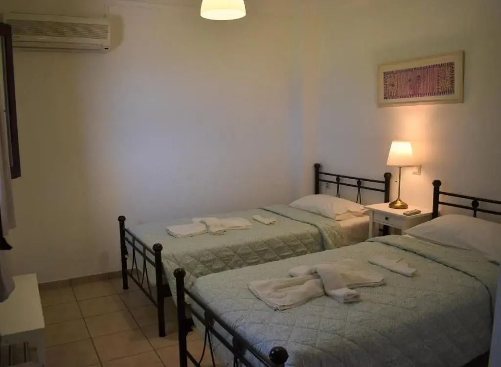 Vaia Villas