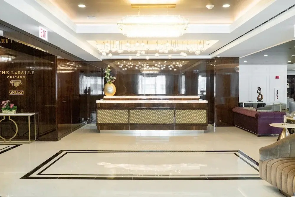 The LaSalle Chicago, Autograph Collection