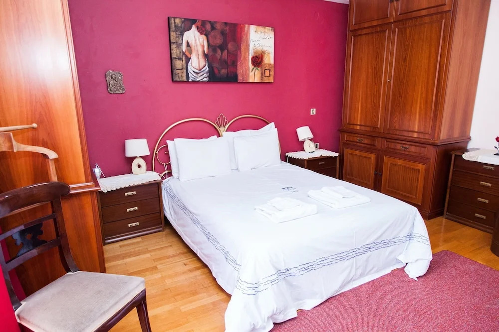 Elegant  Spacious Marousi Apt