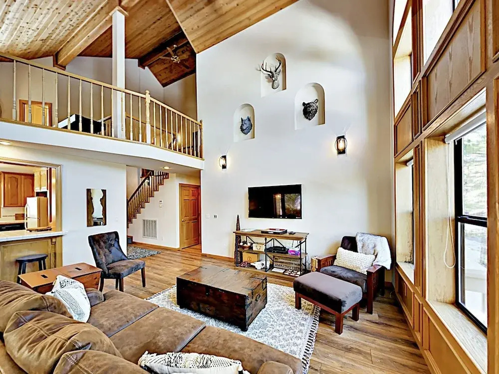 Snowpeak House 4 Bedrooms 3.5 Bathrooms Home