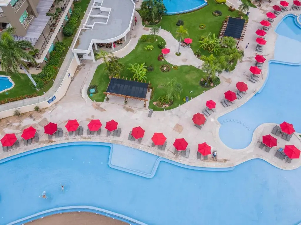 Ocean Front Condo Sleeps 4 Adults-Grand Venetian T3000-1606
