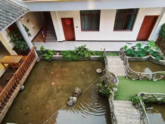 Puzhehei June Qinghe B & B