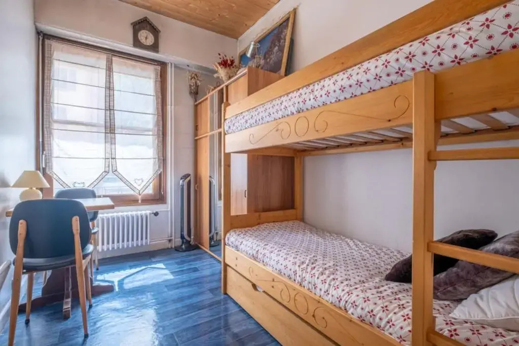 Warm Haven in Chamonix with Balcony