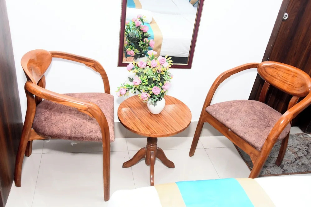Hotel Fortune Home Noida Sector 135