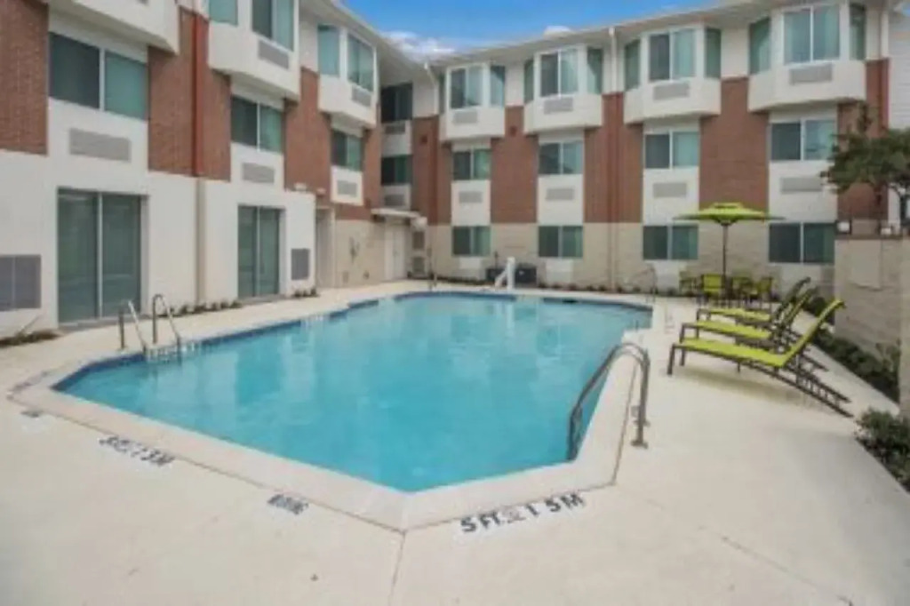 SpringHill Suites by Marriott Dallas NW Highway at Stemmons / I-35East