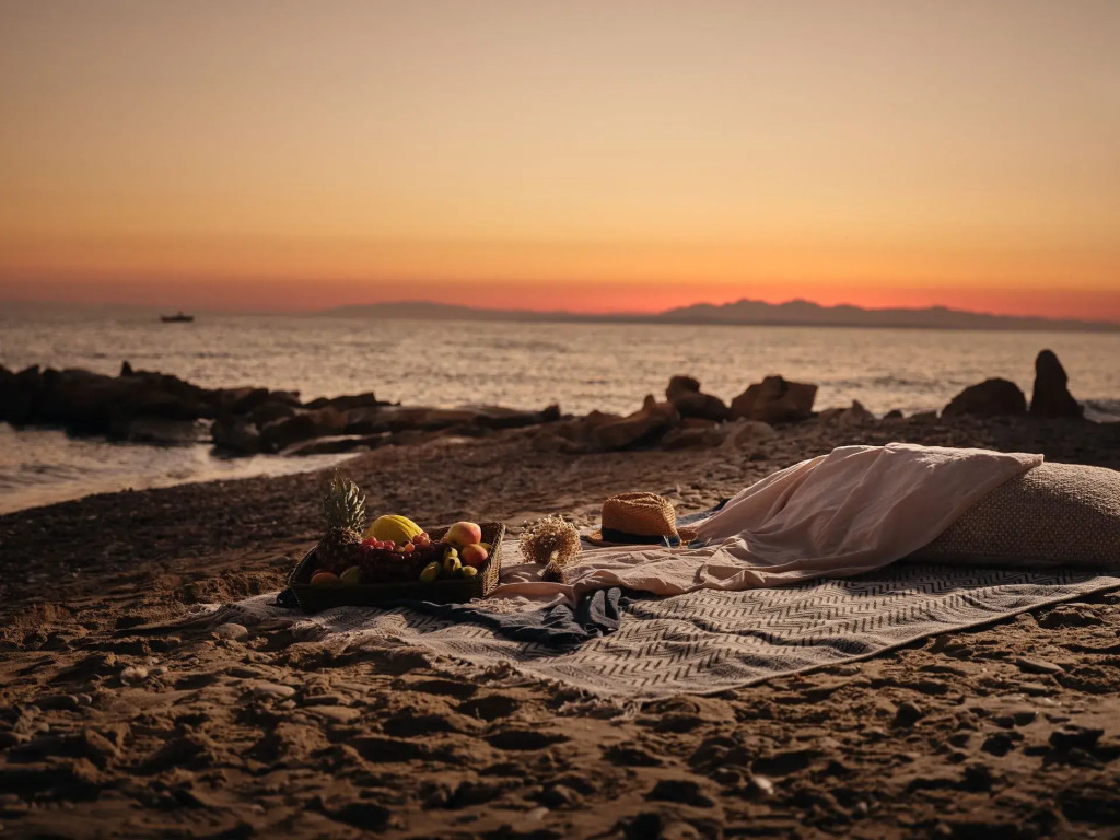 Cavo Orient Beach Hotel & Suites