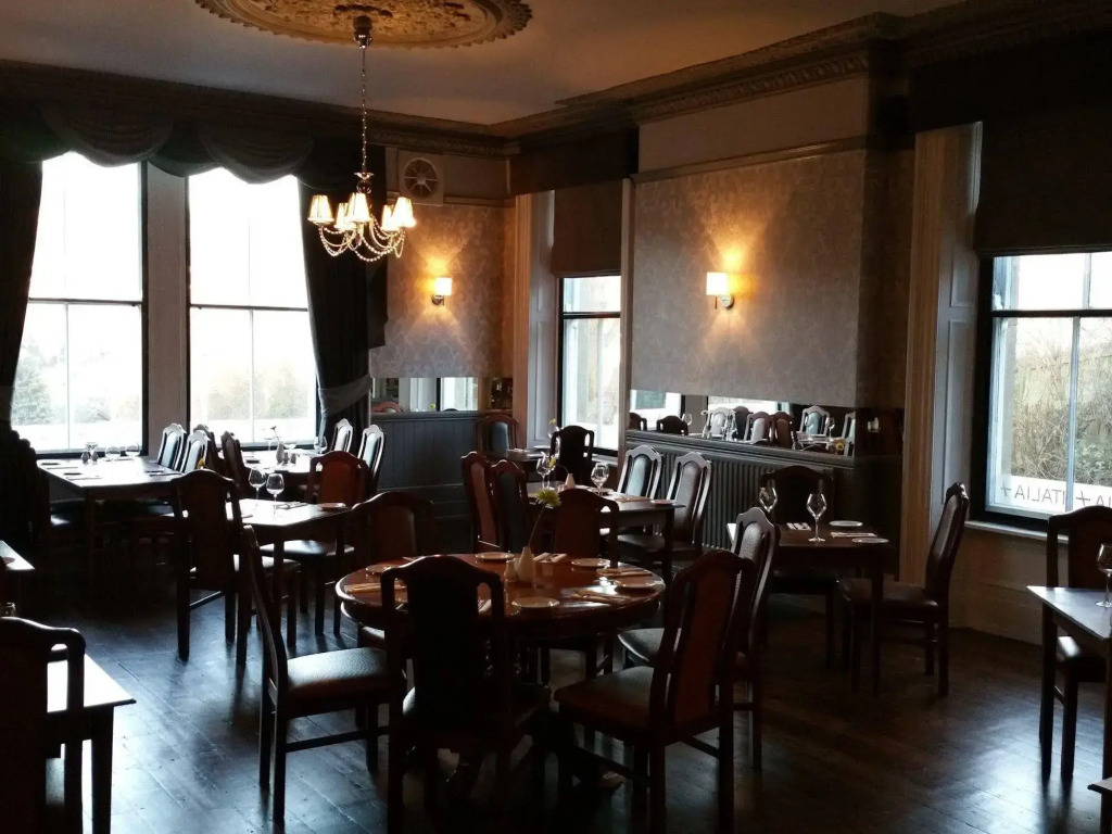 Coquetvale Hotel