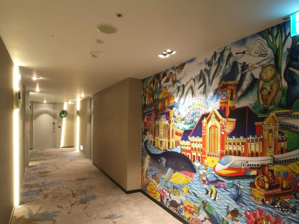 The Cloud Hotel