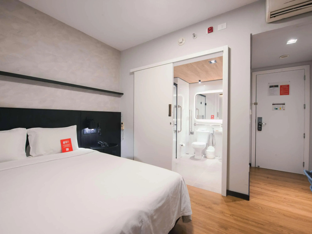 ibis Curitiba Shopping