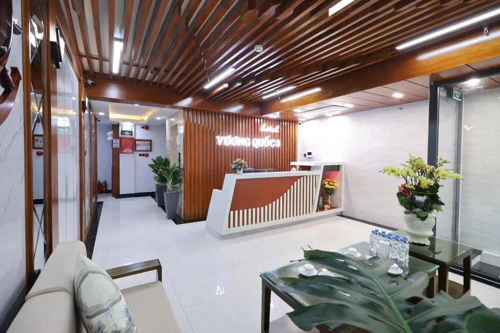 Vương Quốc 3 Hotel