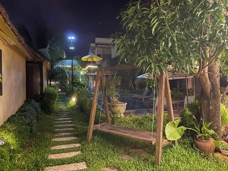 Phoenix Hotel Bungalow