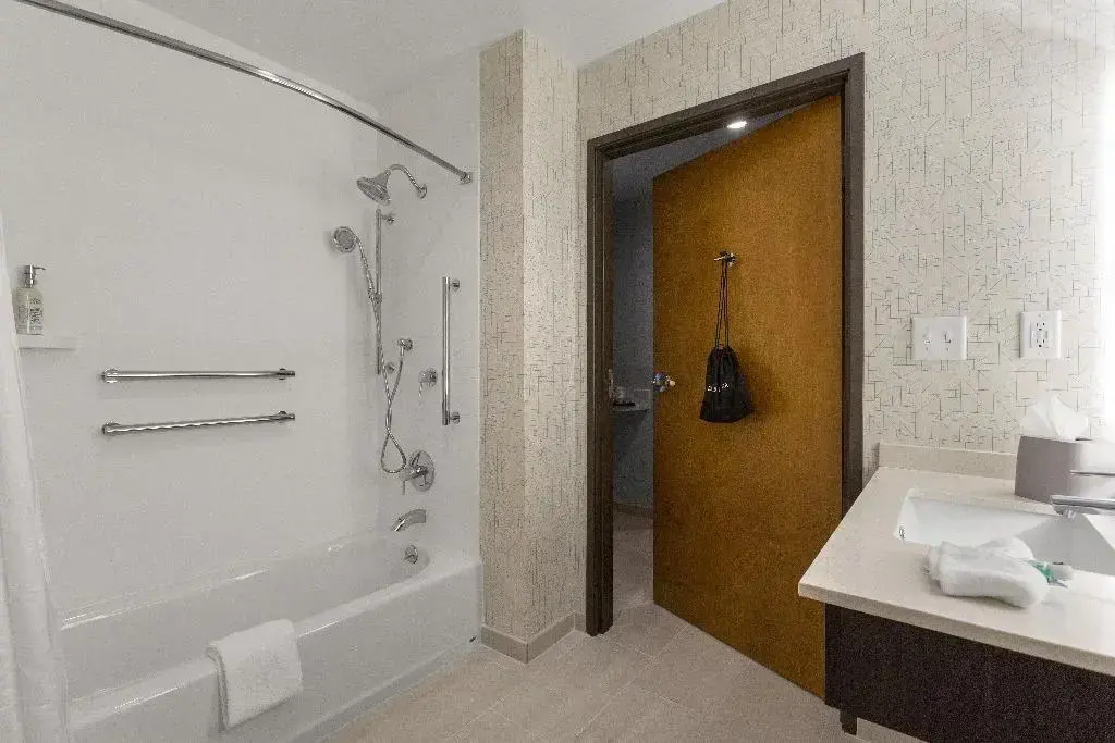 Holiday Inn Express Lake Park by IHG