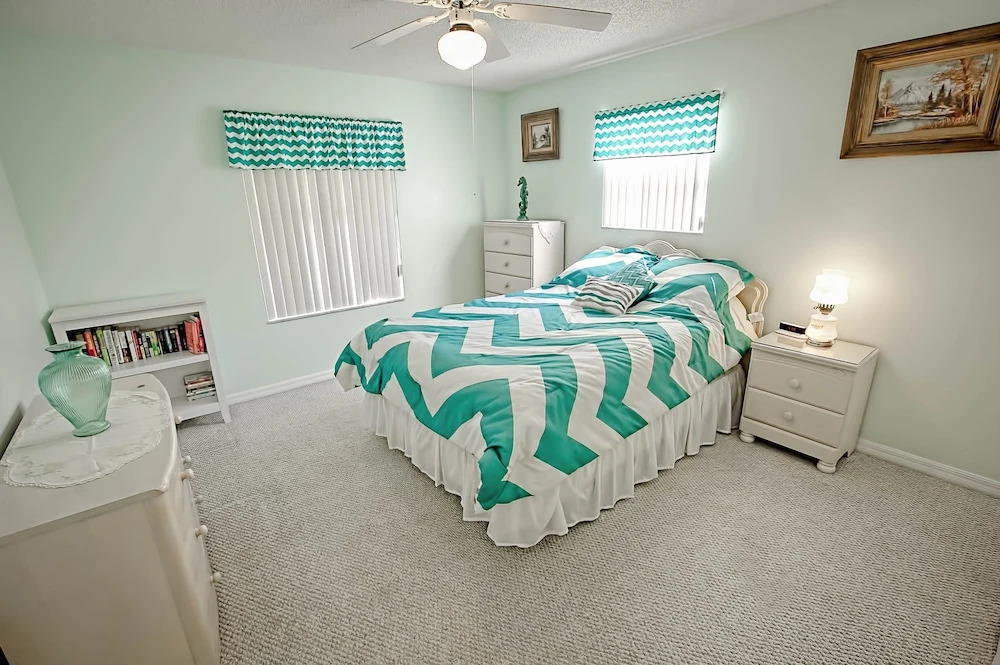 Butler Court Home 2 Bedroom by The VIR Group