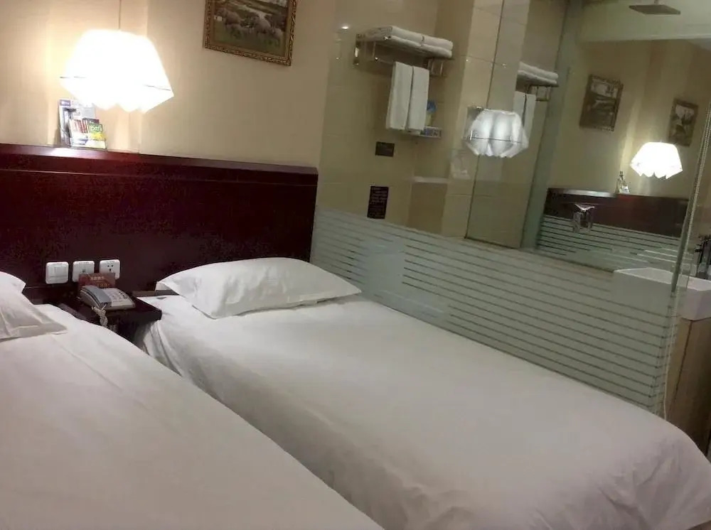 Kuenming Memory Hotel Group